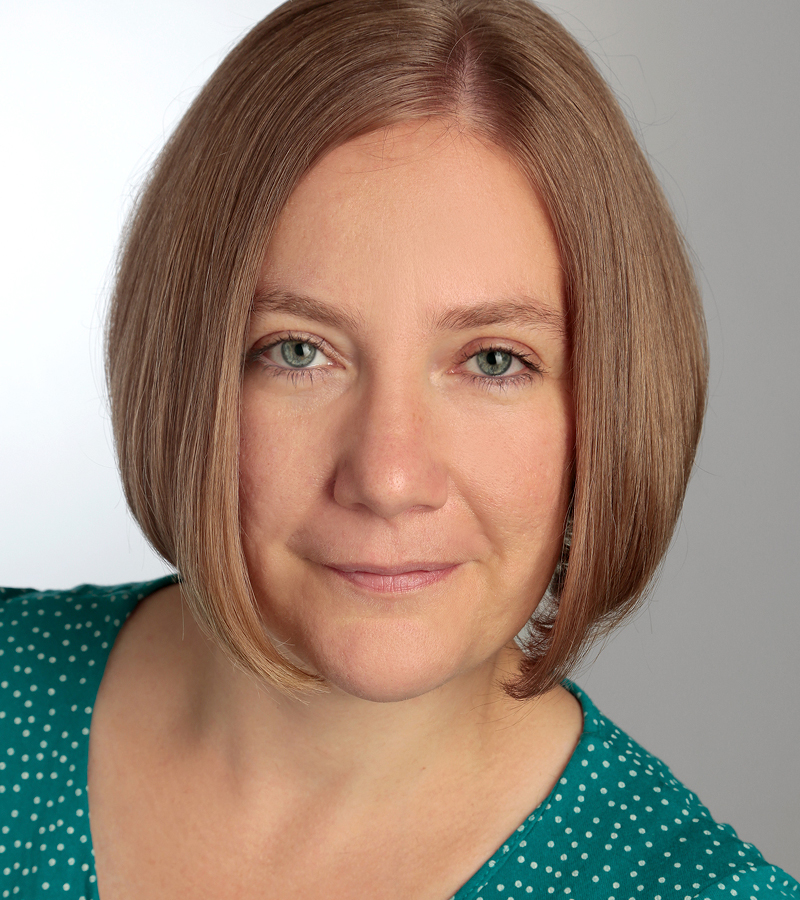 Dr. Nadine Matatko